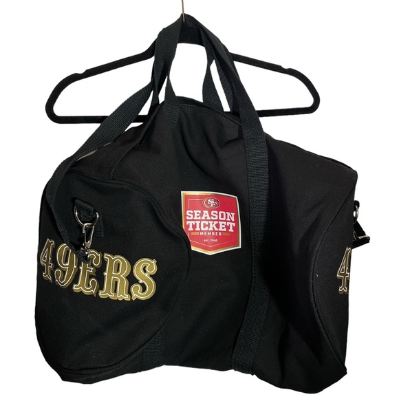 Exclusive San Francisco 49ers Season Ticket Duffle Bag - Picture 1 of 6